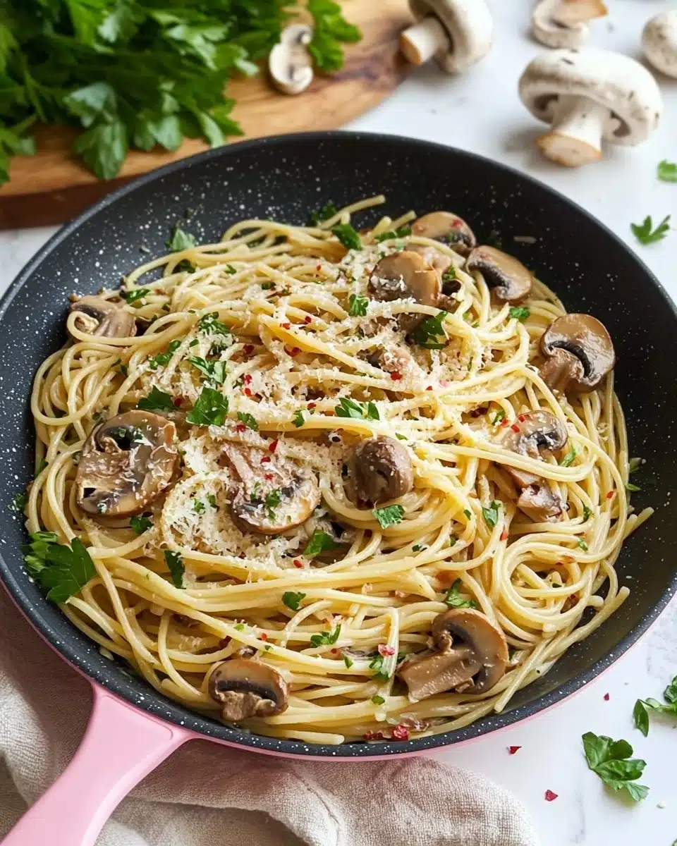Mushroom and Garlic Spaghetti Dinner Recipe - Recipe Image
