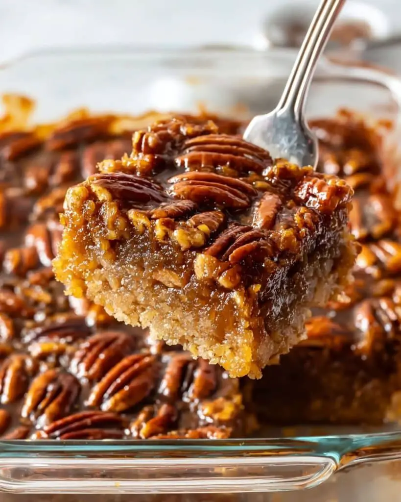 Gooey Pecan Cake with Caramel Nut Filling Recipe