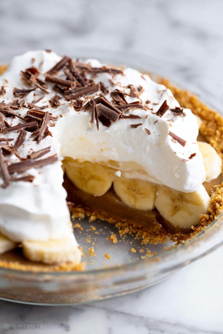 Decadent Banoffee Pie with Dulce de Leche Recipe